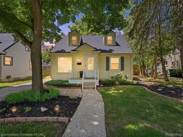 23203 Violet Street, Farmington, MI 48336