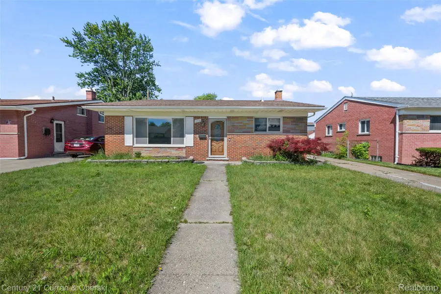 692 Easley Drive, Westland, MI 48186 - #2