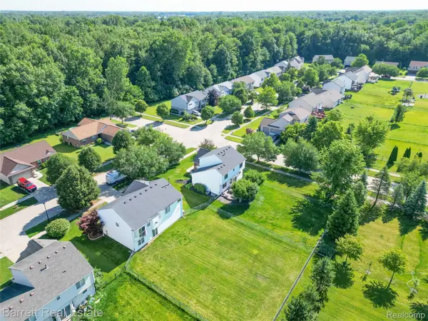 39119 Clocktower Drive, Romulus, MI 48174