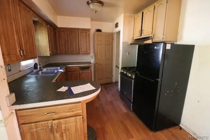 5710 Dupont Street, Flint, MI 48505 - #2