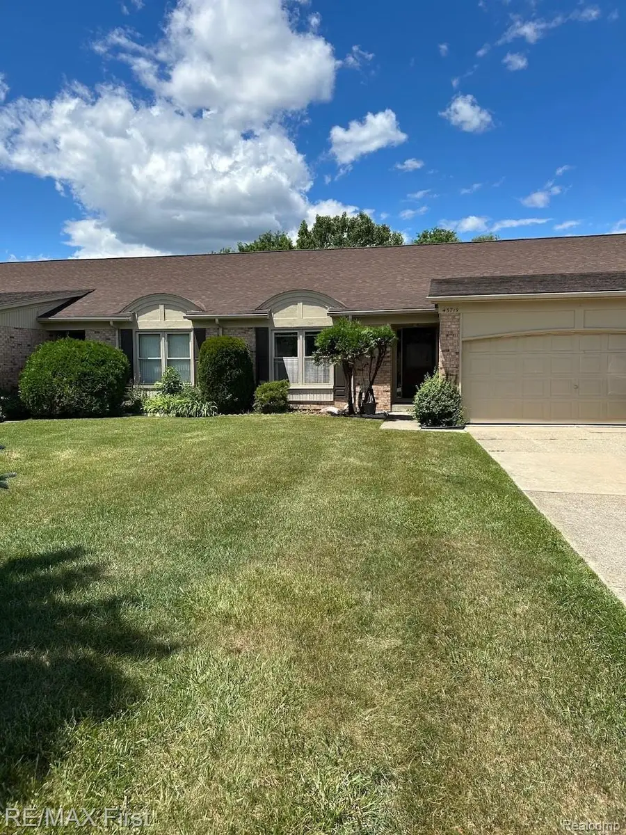 43719 Hartford Drive #334, Clinton Township, MI 48038 - #2