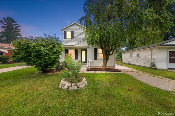 15464 Dixie, Redford, MI 48239