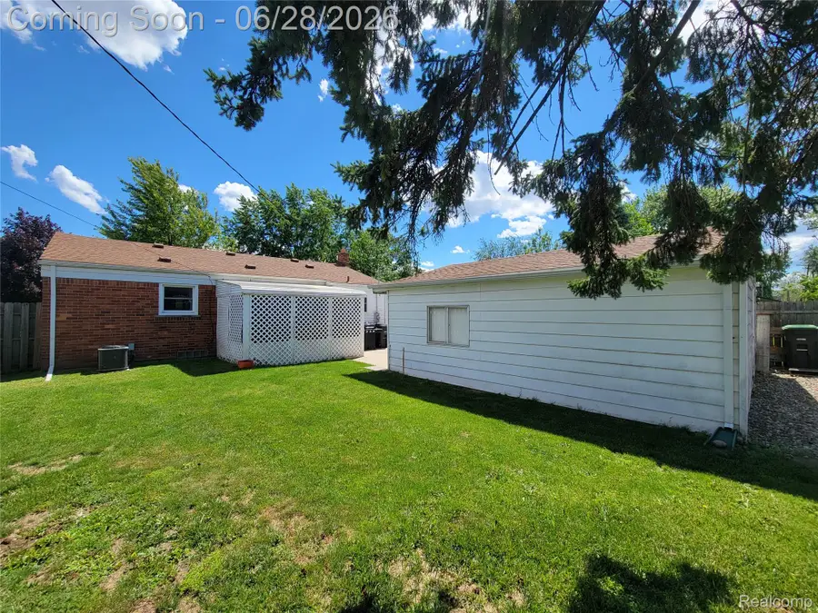 22246 Champaign Street, Taylor, MI 48180 - #3
