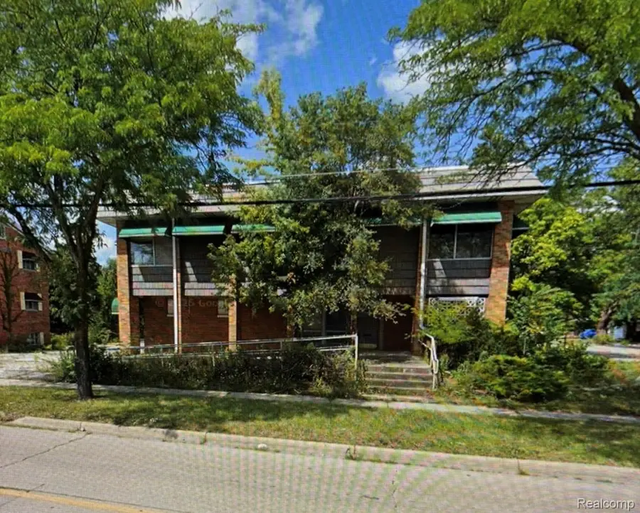 3604 Davenport Avenue, Saginaw, MI 48602 - #2