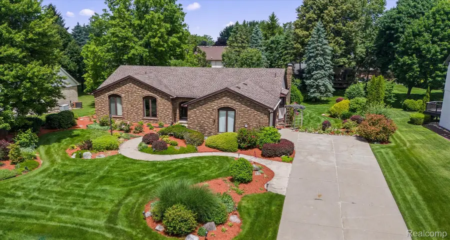 3436 Wedgewood Drive, Rochester Hills, MI 48306 - #3