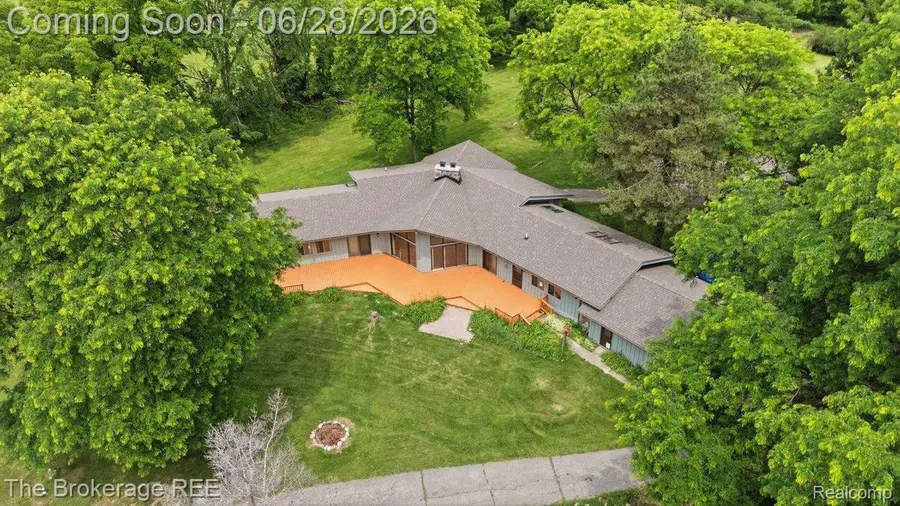 8475 Knox Road, Clarkston, MI 48348 - #2