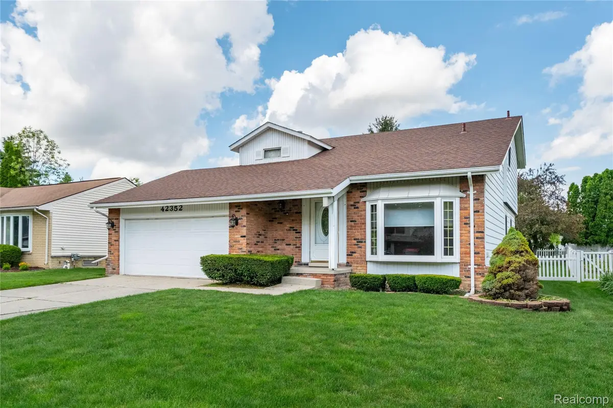 42352 Park Ridge Road, Novi, MI 48375 - #1