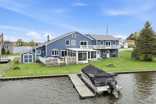 2299 Kingston Street, WhiteLake, MI 48386