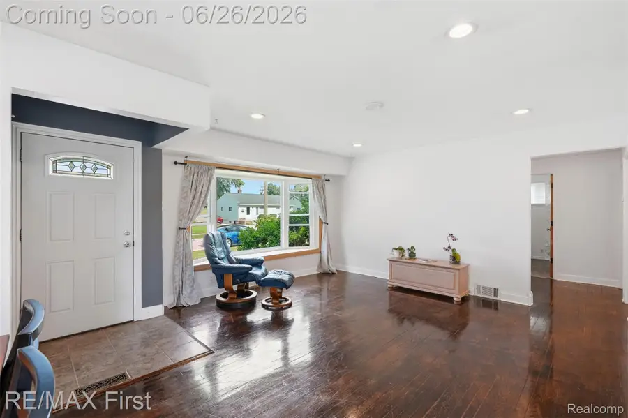 25709 Cubberness Street, Saint Clair Shores, MI 48081 - #3