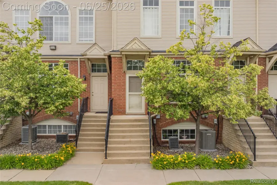 30695 Ardmore Court, Novi, MI 48377 - #2