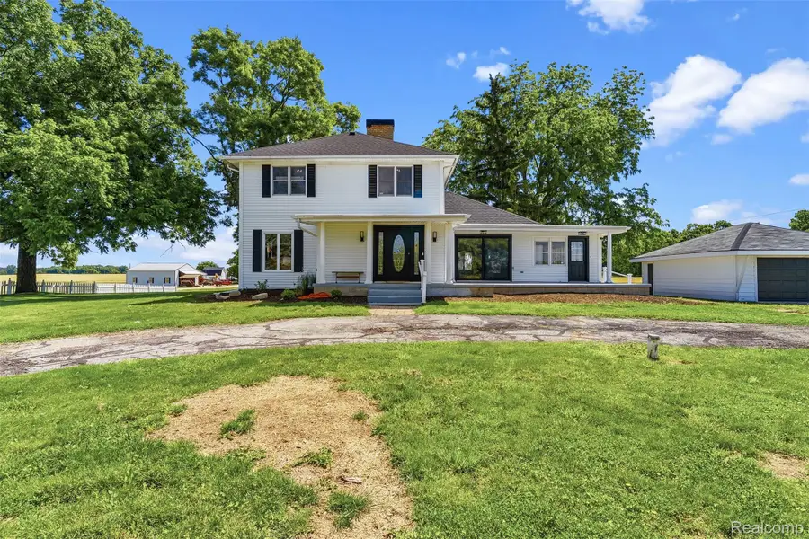 5843 W Dewey Road, Owosso, MI 48867 - #3