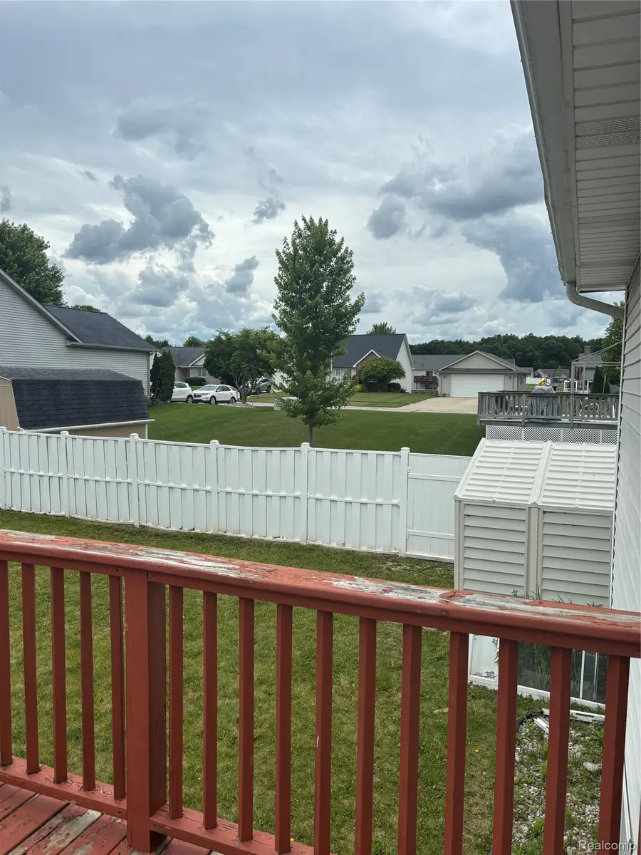 7129 Parkridge Parkway, Swartz Creek, MI 48473 - #3