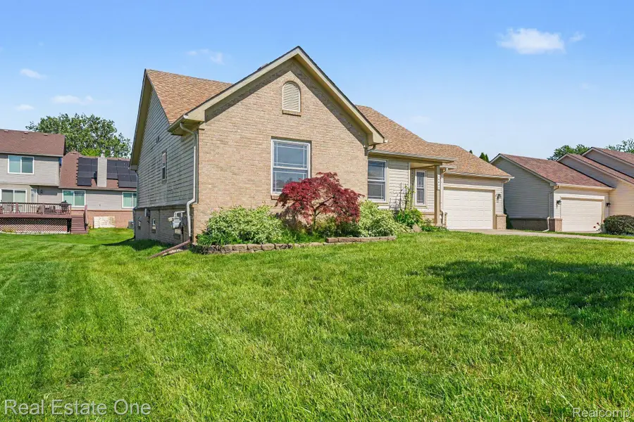13941 Perry Place Court, Riverview, MI 48193 - #3