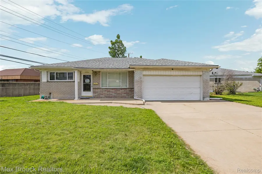 29501 Van Laan Drive, Warren, MI 48092 - #2