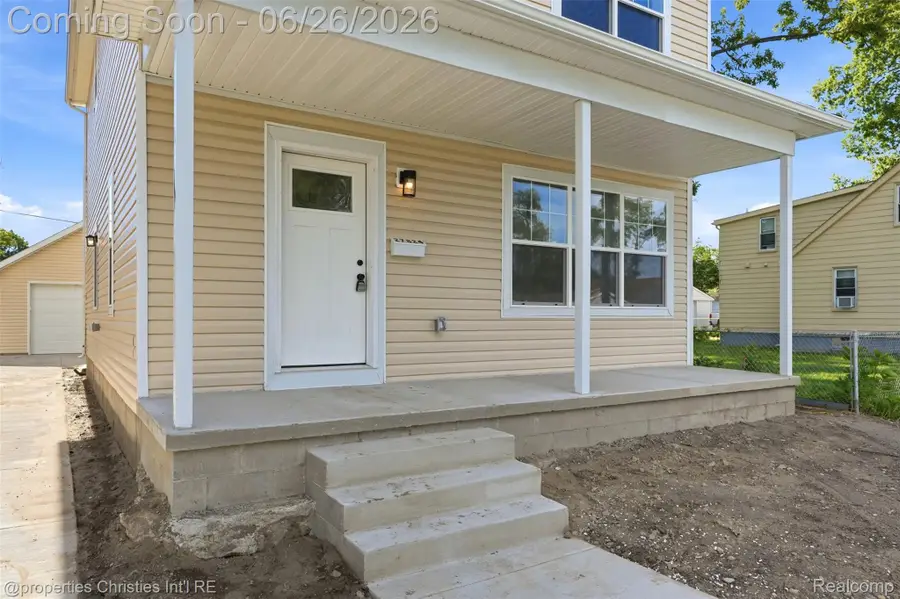 27824 Groveland Street, Madison Heights, MI 48071 - #3