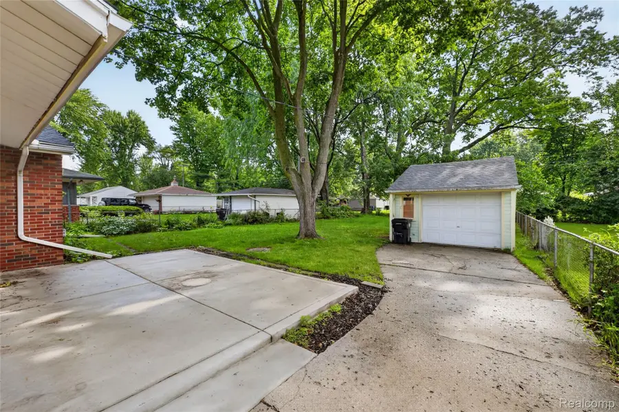 12842 Brady, Redford, MI 48239 - #3