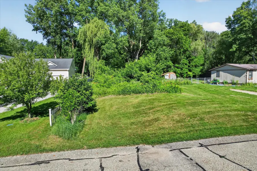 4975 Pleasant Creek Avenue Ne, Comstock Park, MI 49321 - #3