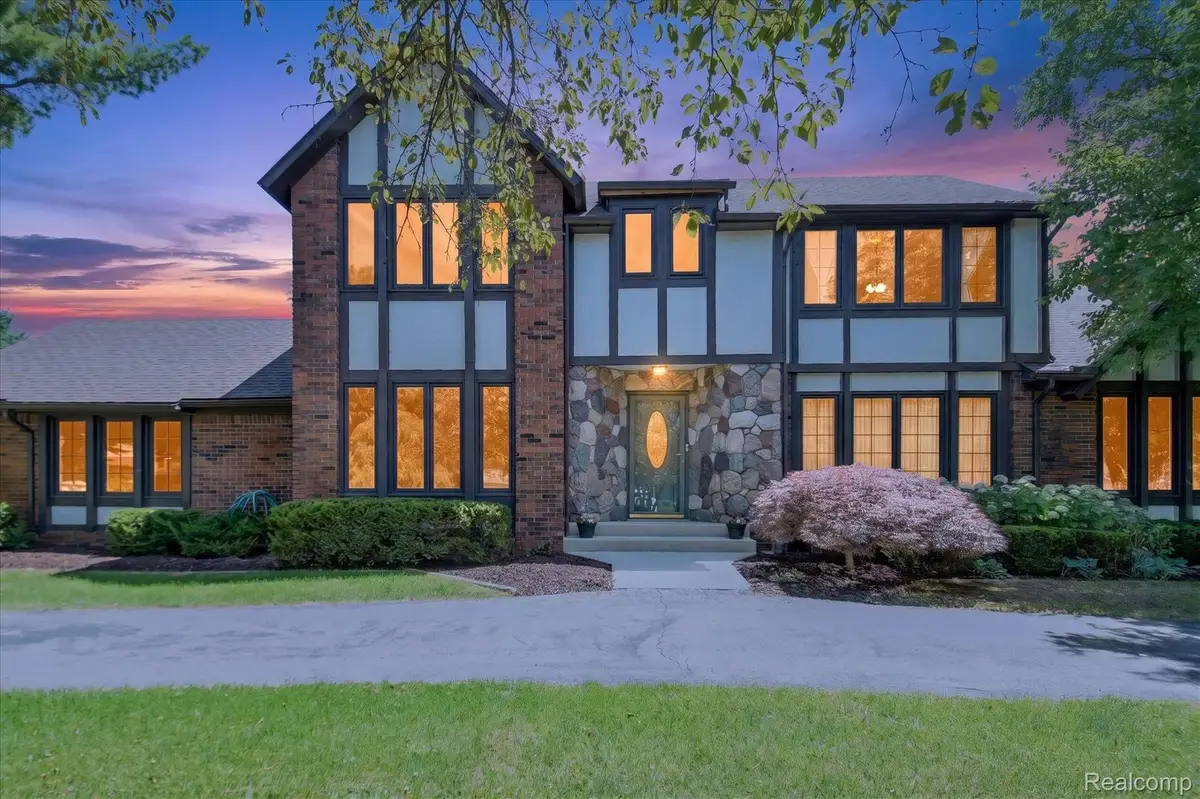 30150 Ardmore Drive, Farmington, MI 48334 - #1