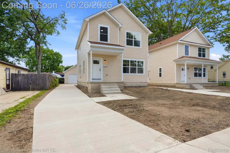 27828 Groveland Street, Madison Heights, MI 48071 - #2