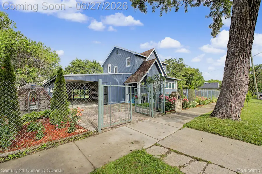 5687 Woodrow Street, Detroit, MI 48210 - #2
