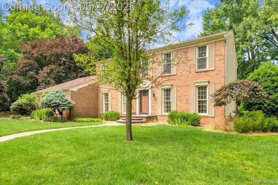 18535 Mayfield Street, Livonia, MI 48152 - #3