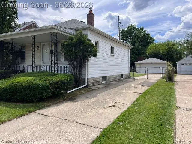 6901 Faust Avenue, Detroit, MI 48228 - #2