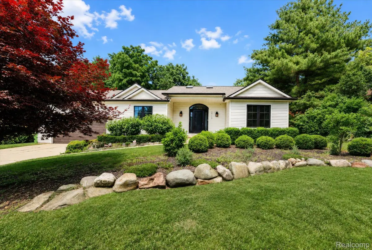 1713 Stirling Avenue, Pontiac, MI 48340 - #1