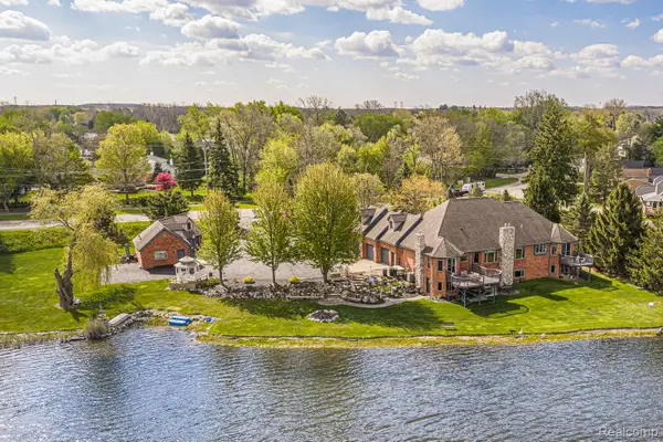2480 S Baldwin Road, LakeOrion, MI 48360