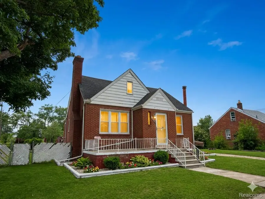 22815 Le Fever Avenue, Warren, MI 48091 - #3