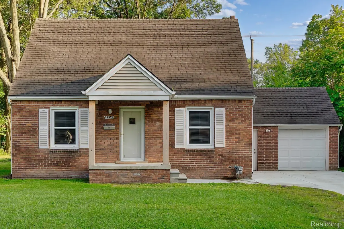 31979 Kathryn Street, Garden City, MI 48135 - #1