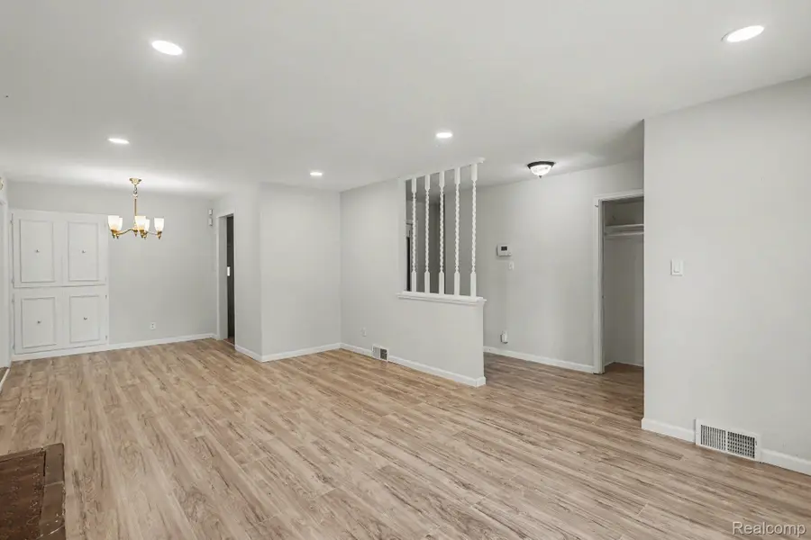 2360 Pineview, West Bloomfield, MI 48324 - #3