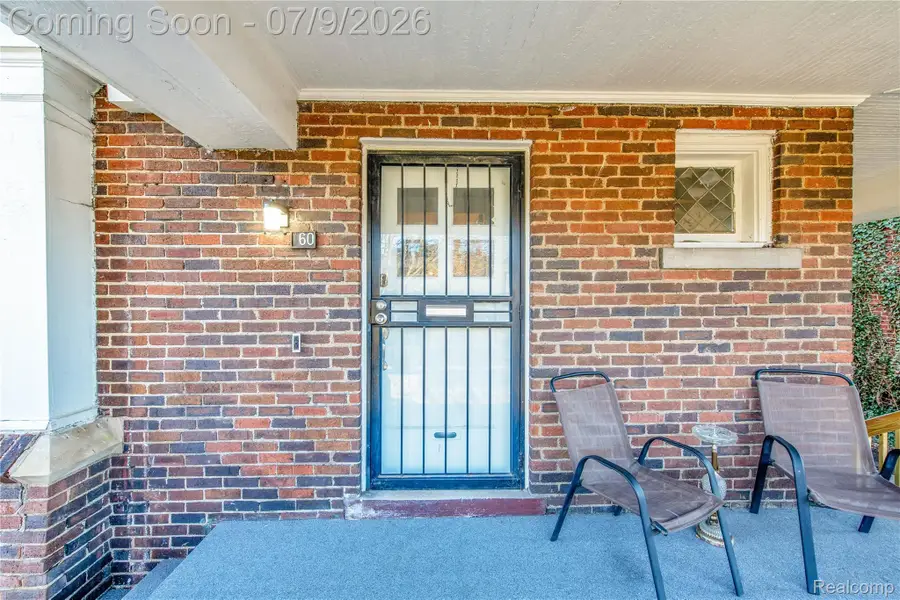 60 Mclean Street, Highland Park, MI 48203 - #3