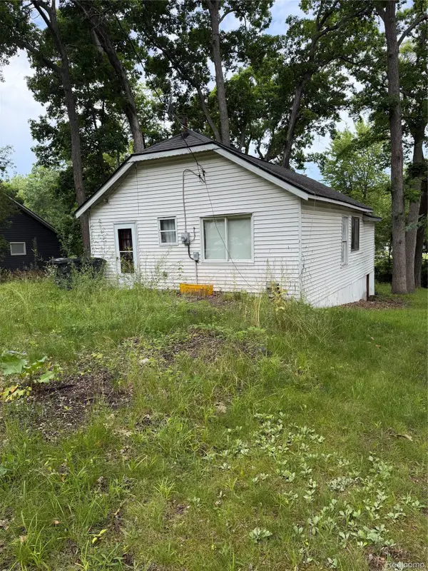 10171 Skeman Road, Brighton, MI 48114