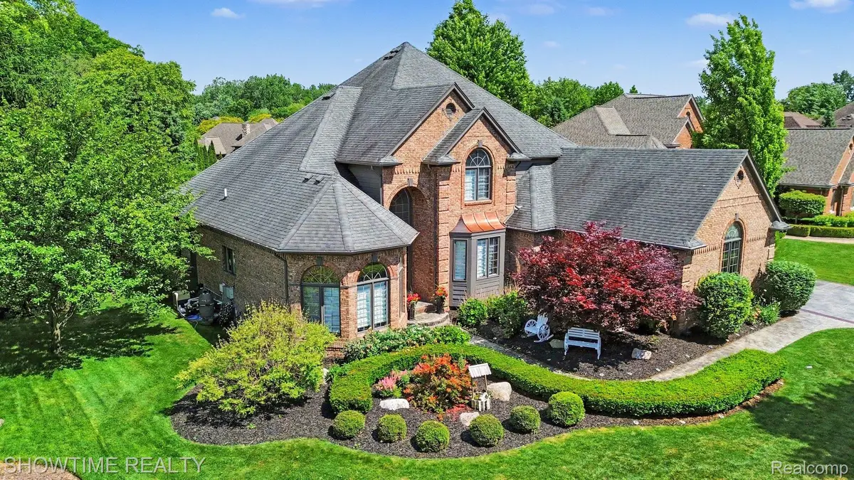 54676 Woodcreek Boulevard, Utica, MI 48315 - #1