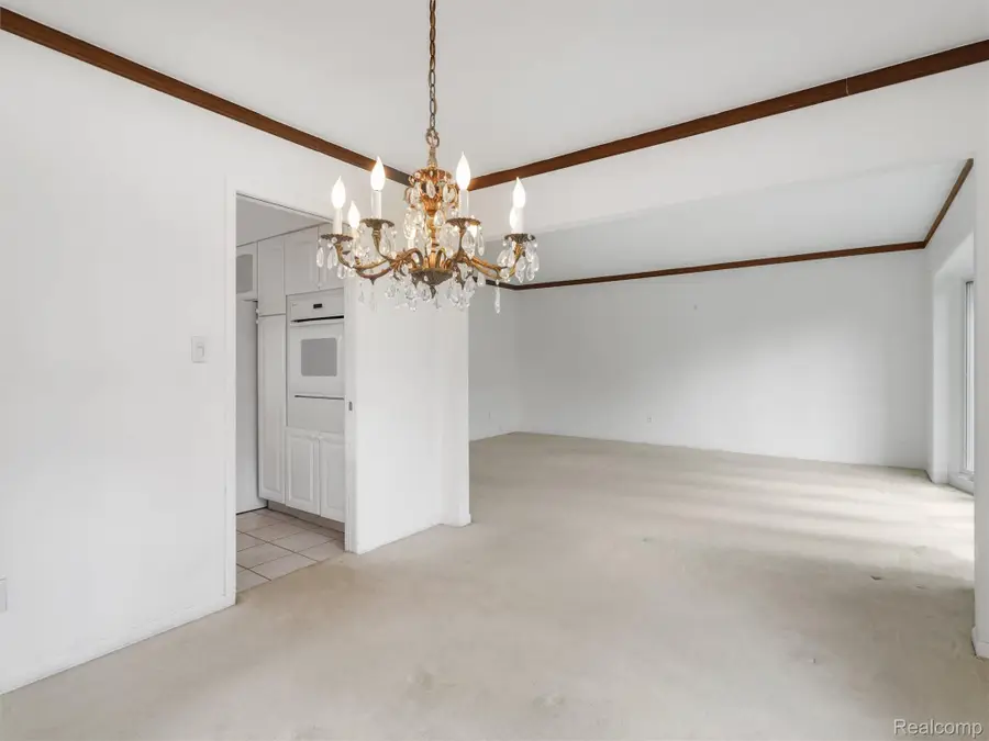 3817 Dalice Drive, West Bloomfield, MI 48323 - #3