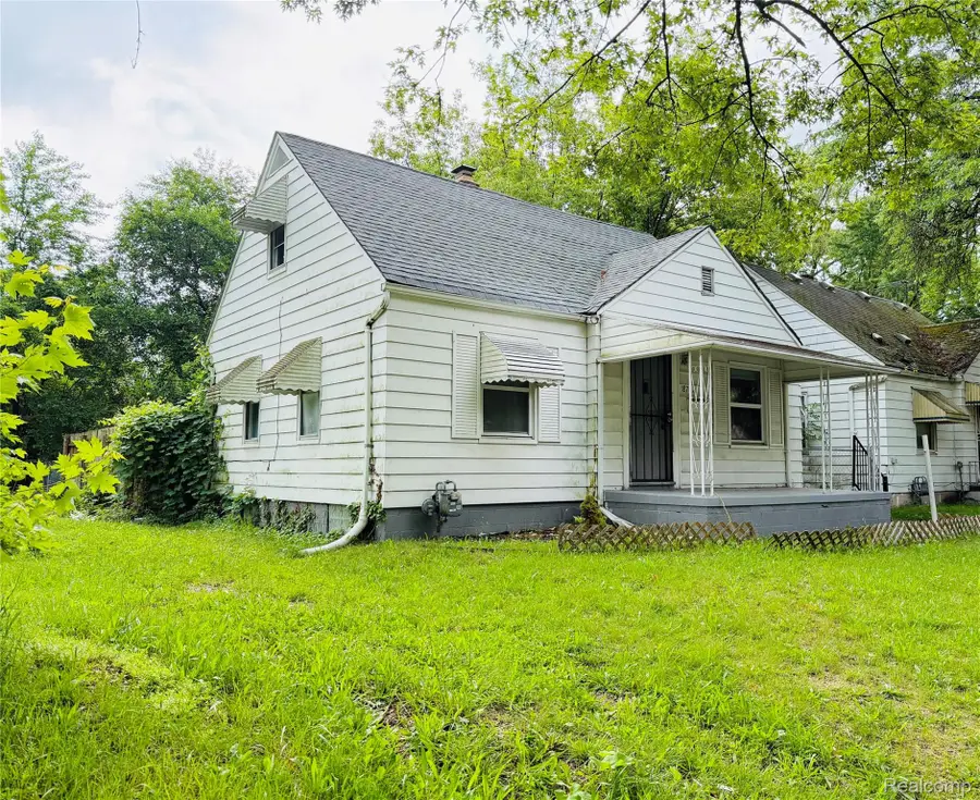 18732 Greenview Avenue, Detroit, MI 48219 - #2