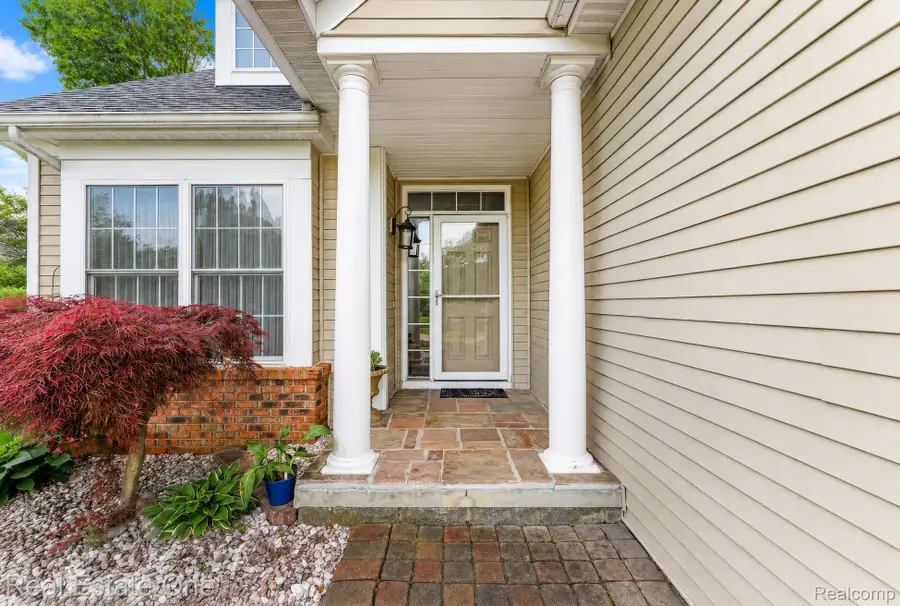 3622 Camden Court, Auburn Hills, MI 48326 - #3