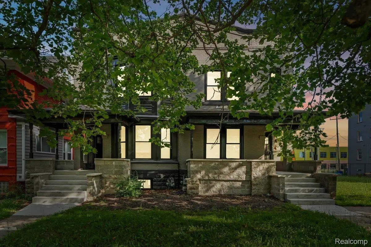 58 E Philadelphia Street E, Detroit, MI 48202 - #1
