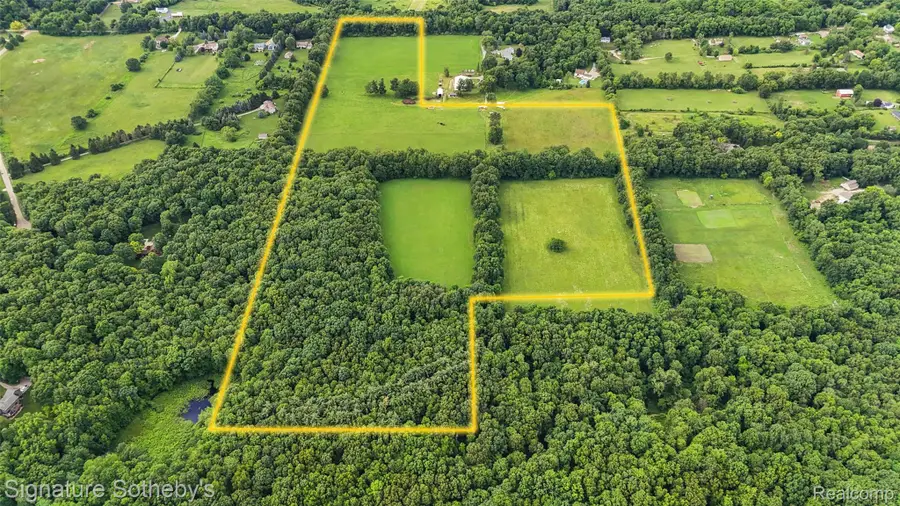 3915 Mcginnis Road, Holly, MI 48442 - #2