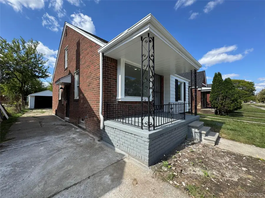 19395 Fairport Street, Detroit, MI 48205 - #3