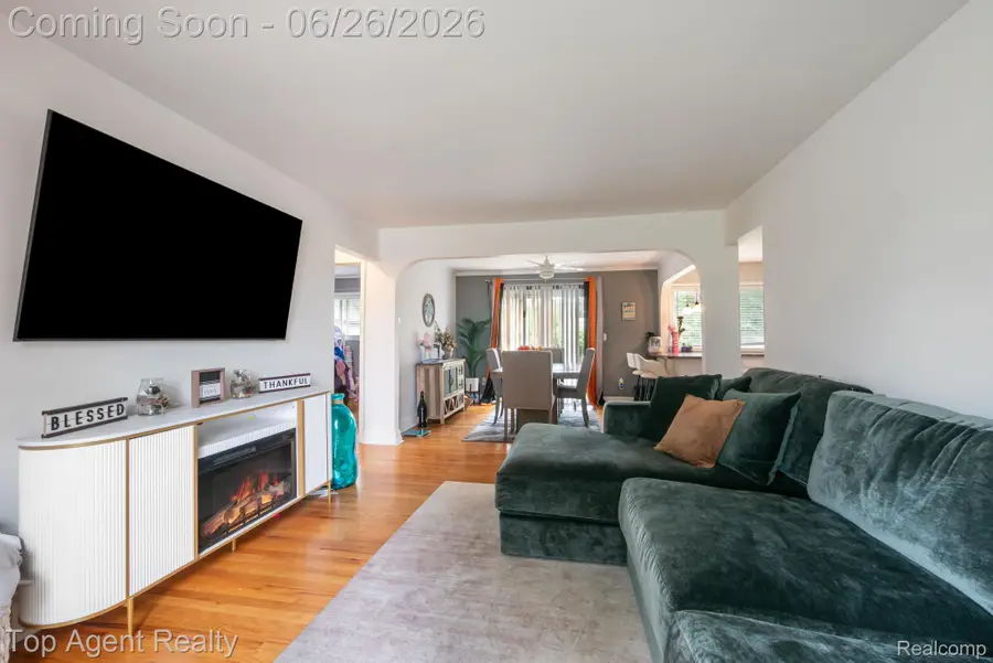 13712 La Chene Avenue, Warren, MI 48088 - #2