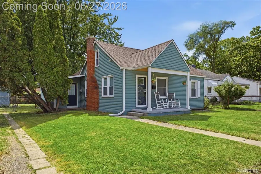 27116 Delton Street, Madison Heights, MI 48071 - #2