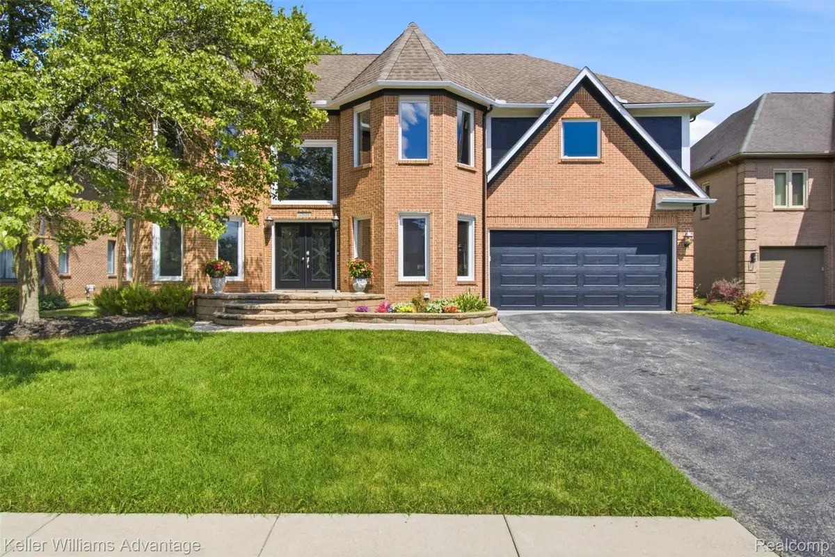 23030 Kristy Lane, Southfield, MI 48033 - #1