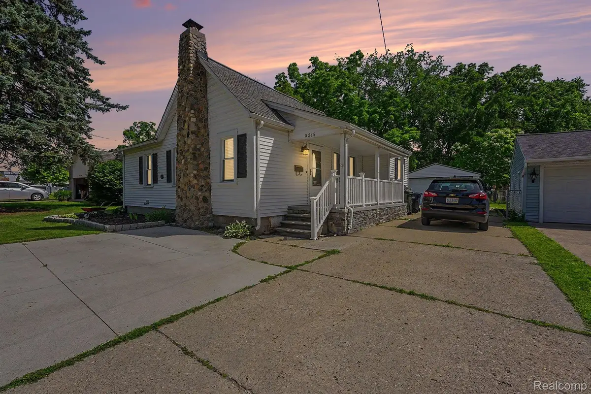 8215 Clinton River Road, Sterling Heights, MI 48314 - #1