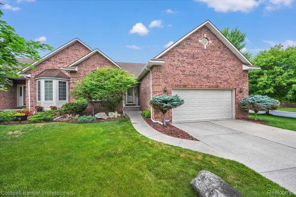1518 Wildwood Court, Flint, MI 48532