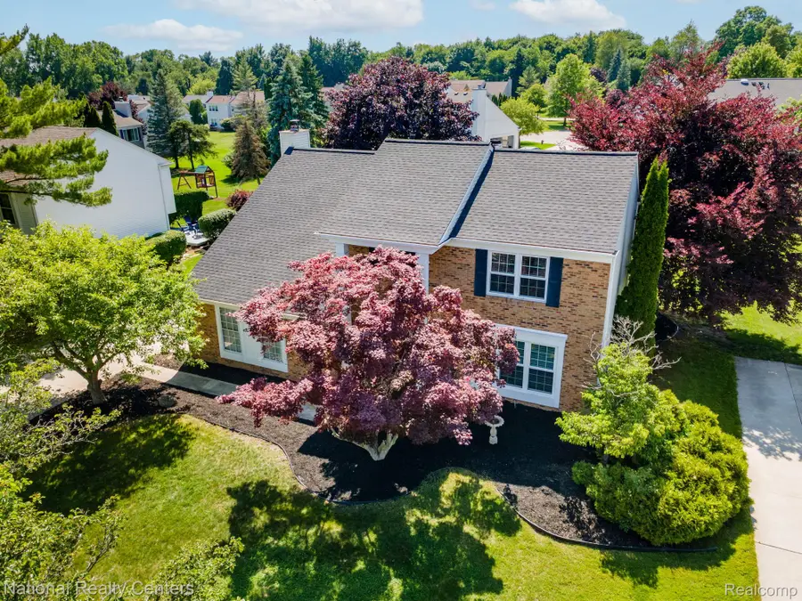 1884 Charrington Drive, West Bloomfield, MI 48324 - #2