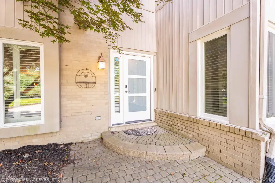 2766 Acorn Road, Bloomfield, MI 48302 - #3