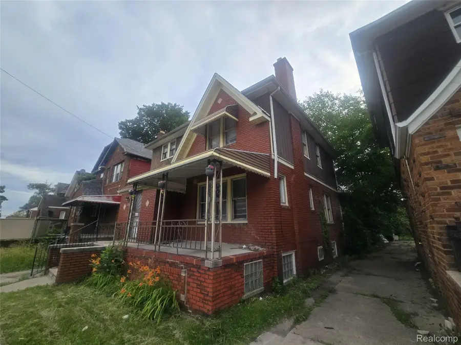 16171 Washburn Street, Detroit, MI 48221 - #2