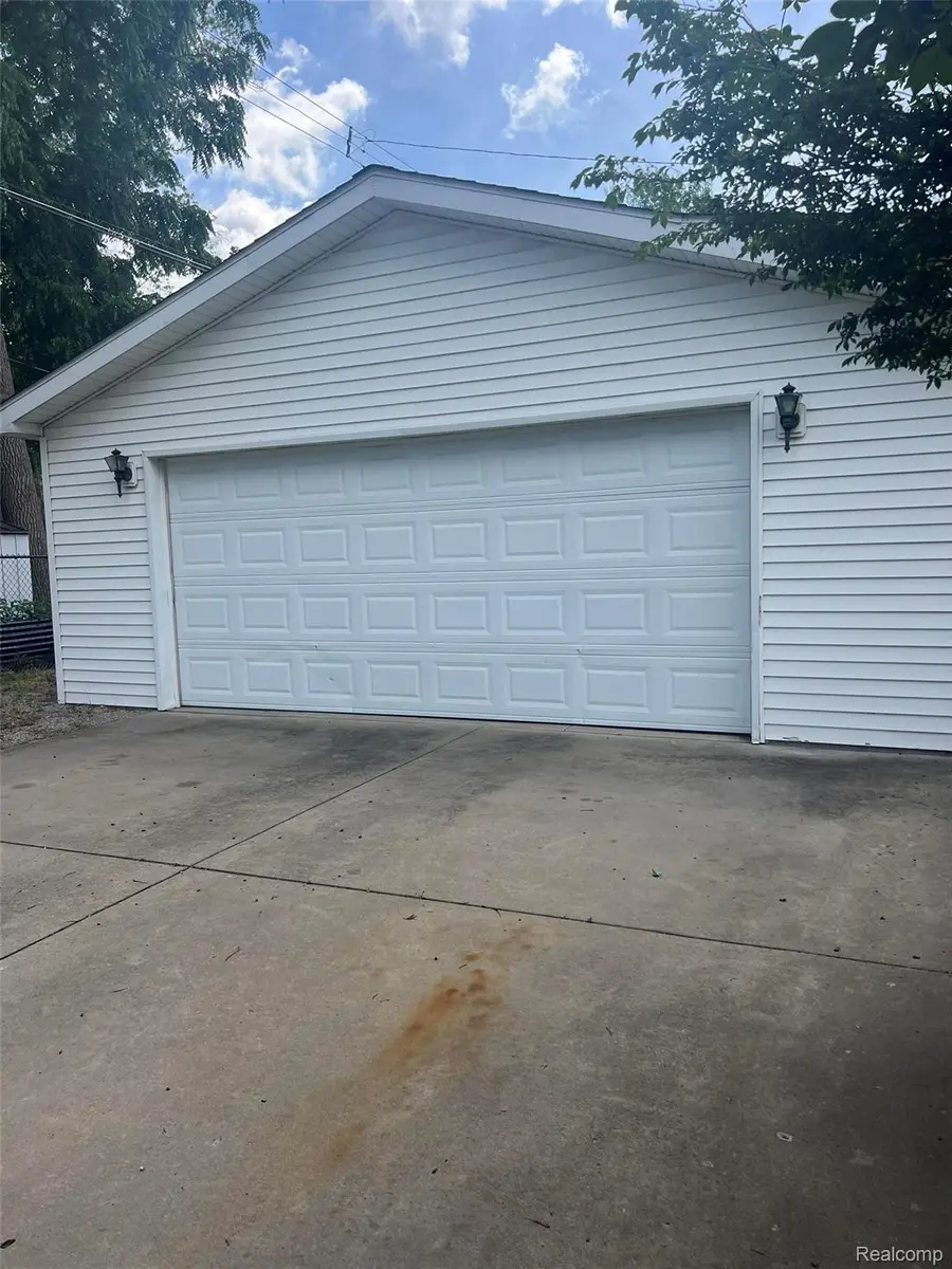 603 Parkwood Avenue, Monroe, MI 48162 - #2