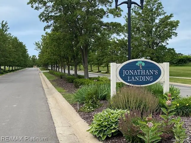 1105 S Rial Lake Dr. #45, Howell, MI 48843 - #2